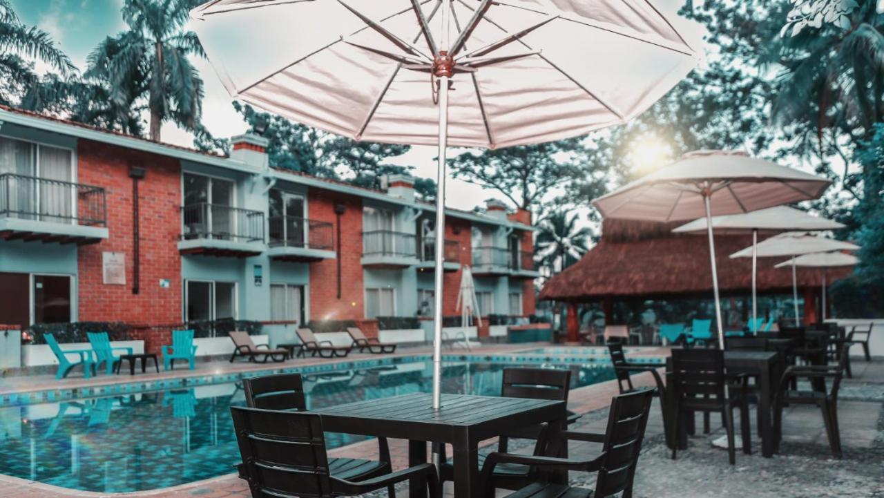 Hotel Y Restaurante Meson Del Gitano Caucasia Ngoại thất bức ảnh